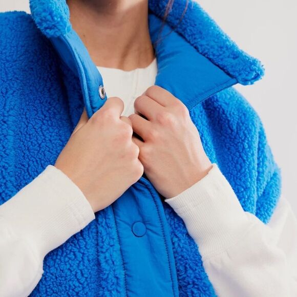 NWT Free People Movement Scout It Out Fleece Vest • Oversized• Side Bows • Blue - Picture 16 of 16